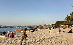 Zanzibar Town Nest Hotel